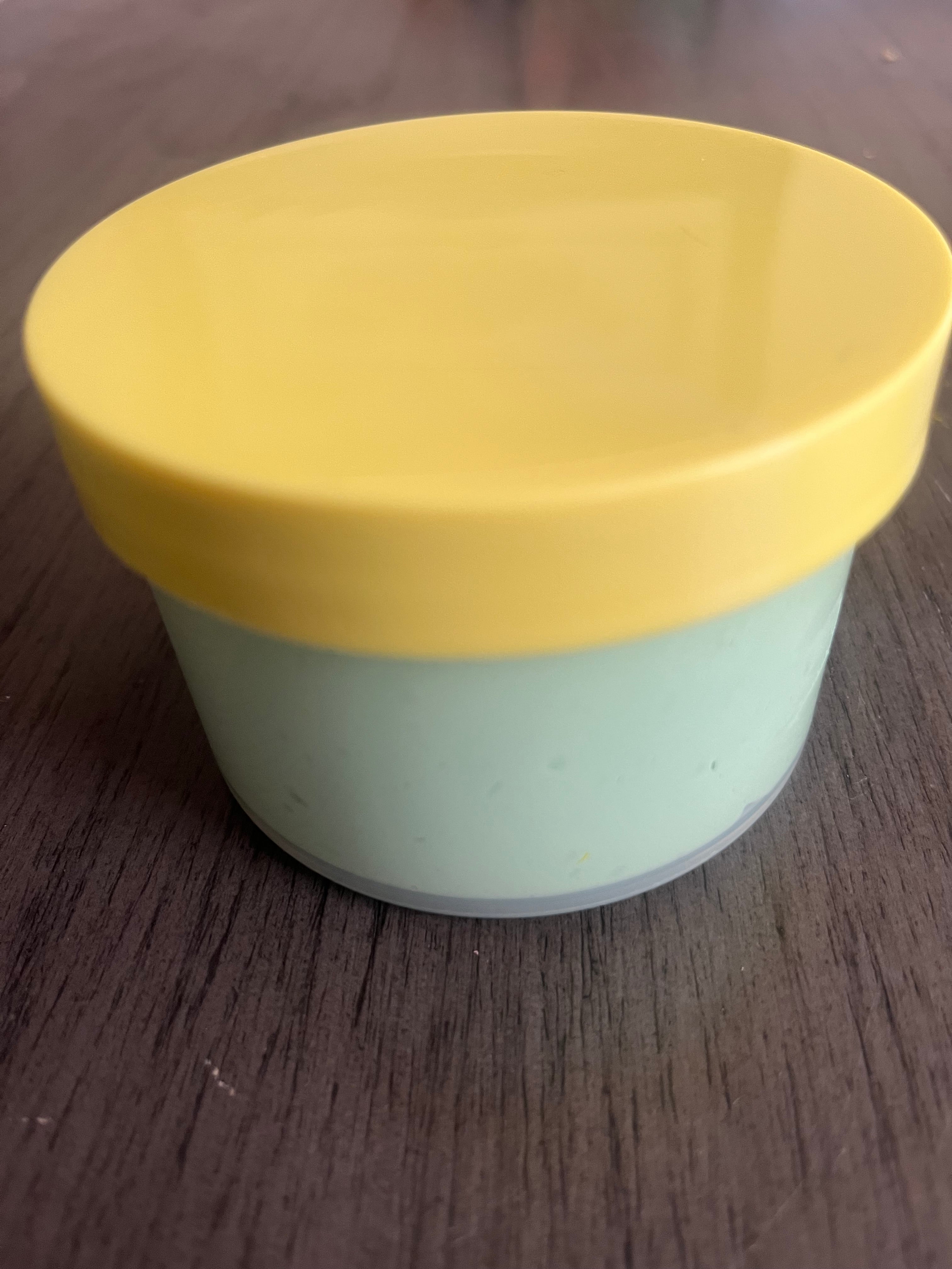 Solid color 6 oz slime